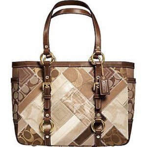 Authentic Coach Tote - 12527